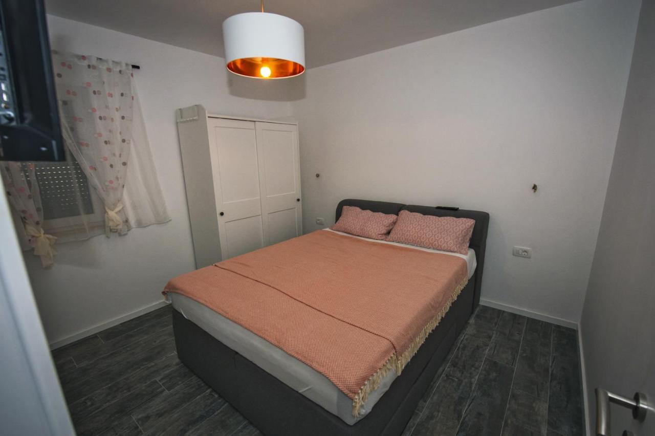 Deluxe 2 Bedroom Apartment With Sea View Baska Voda Exterior photo